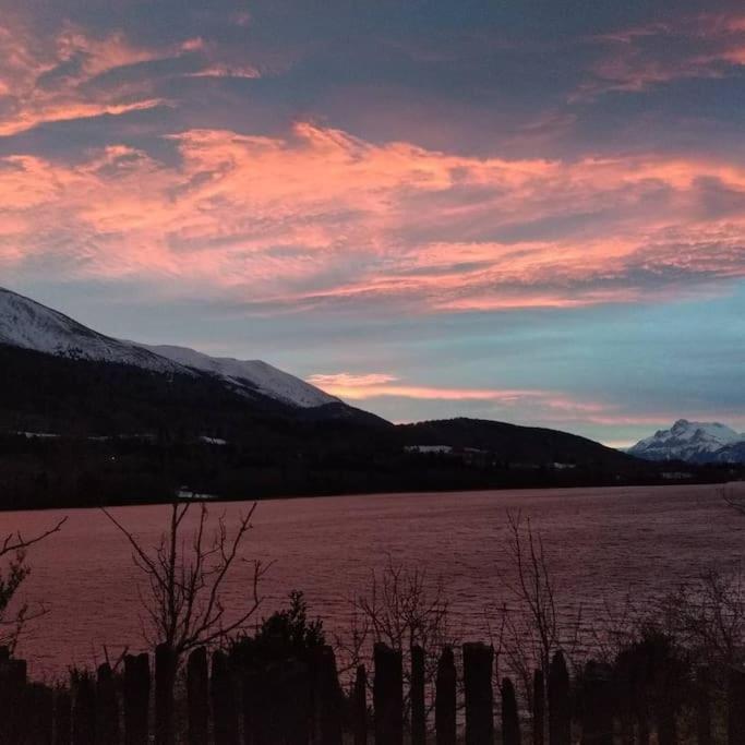 Chambre Ou Gite Dans Une Maison De Montagne - De Suzon A Zelie Entraigues  Bagian luar foto