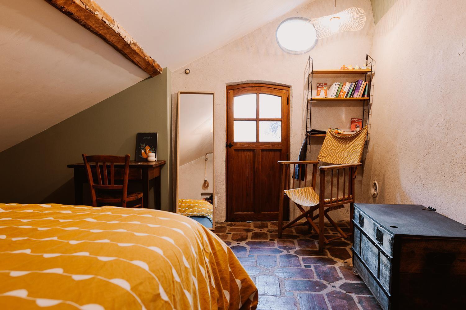 Chambre Ou Gite Dans Une Maison De Montagne - De Suzon A Zelie Entraigues  Bagian luar foto