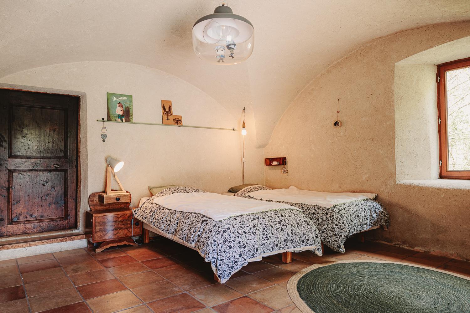 Chambre Ou Gite Dans Une Maison De Montagne - De Suzon A Zelie Entraigues  Bagian luar foto