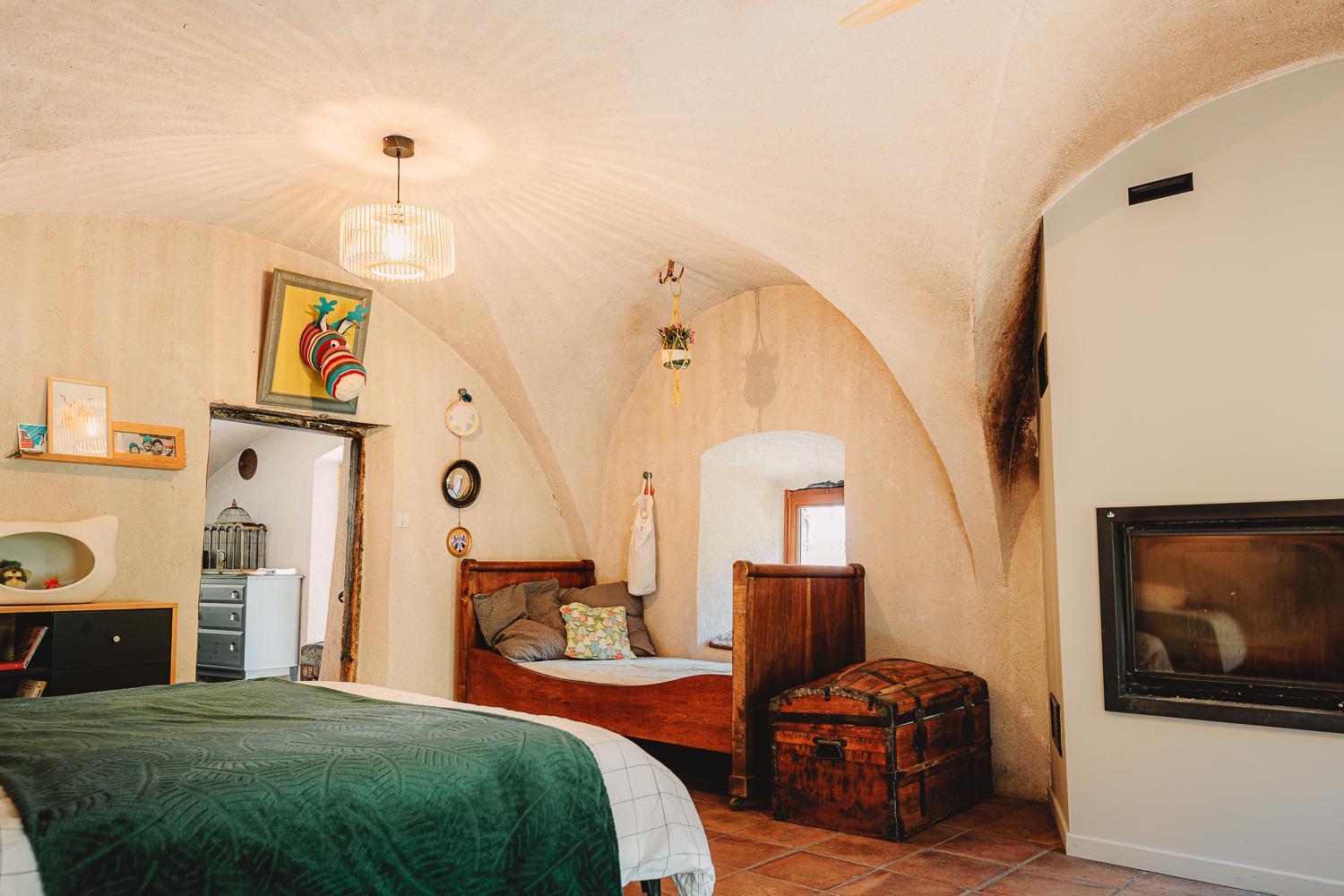 Chambre Ou Gite Dans Une Maison De Montagne - De Suzon A Zelie Entraigues  Bagian luar foto